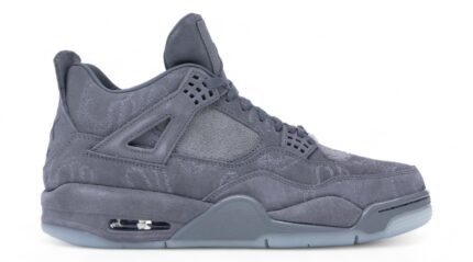 jordan 4 retro kaws