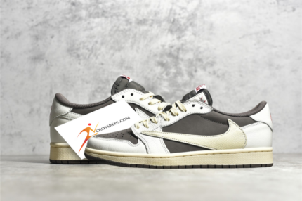 Jordan 1 Retro Low OG SP Travis Scott Reverse Mocha reps