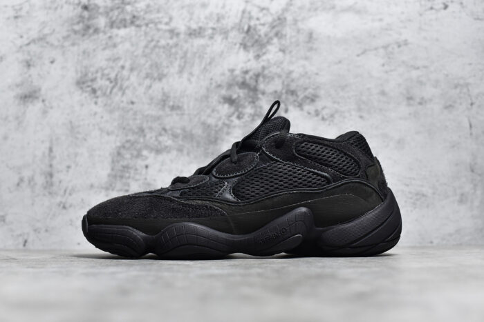 Yeezy 500 Utility Black crossreps