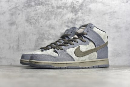 Dunk SB High Tauntaun crossreps