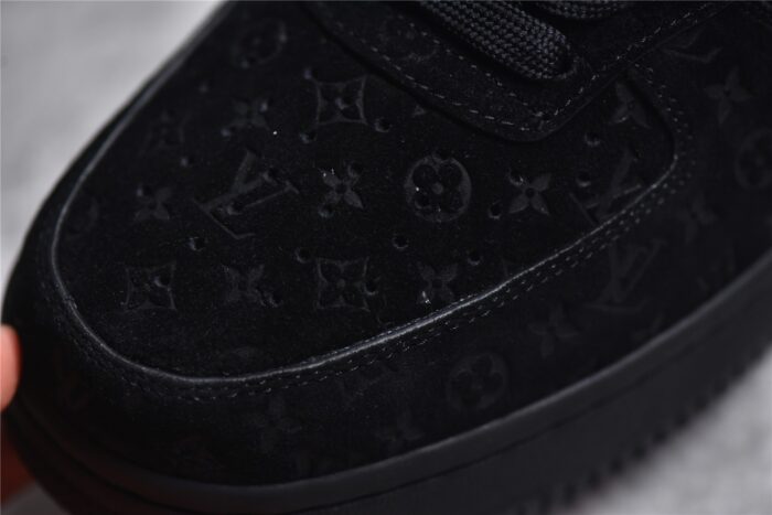 Air Force 1 Black crossreps