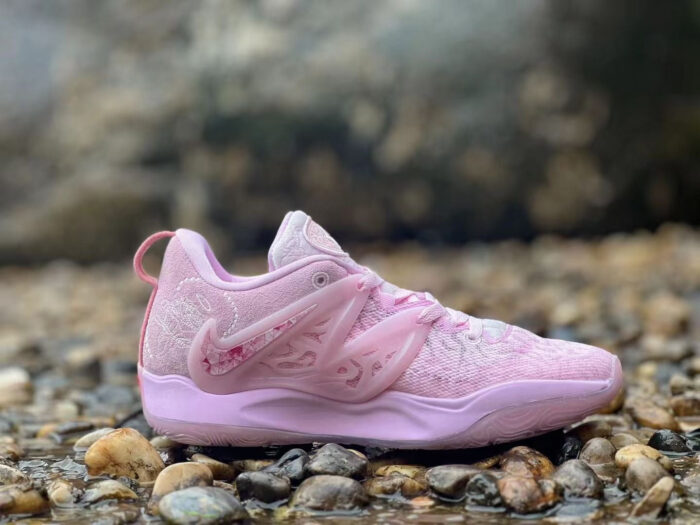 NIKE KD 15 x AUNT PEARL crossreps