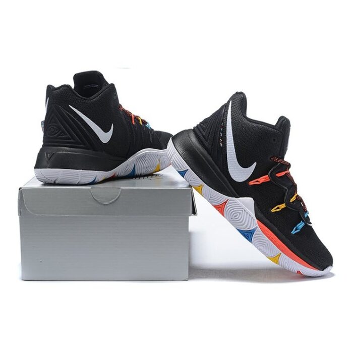 NIKE KYRIE 5 x FRIENDS crossreps