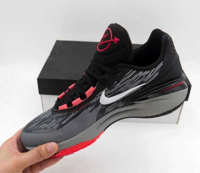 NIKE ZOOM G.T. CUT 2 x BLACK BRIGHT CRIMSON crossreps