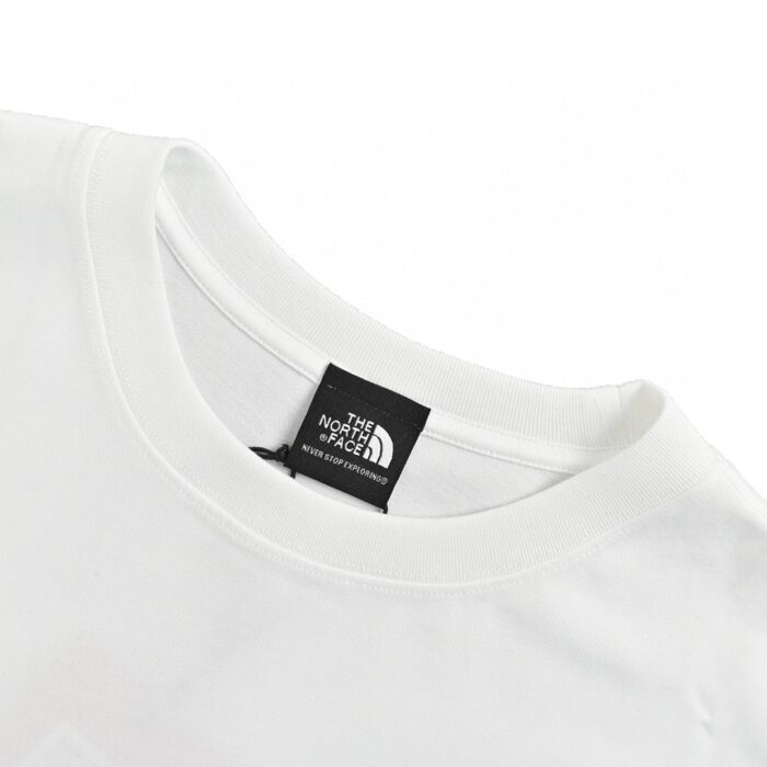 The North Face Scenery Logo T-Shirt crossreps