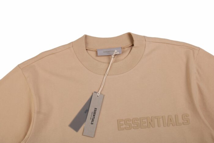 Essential Silicone Small Logo T-Shirt crossreps