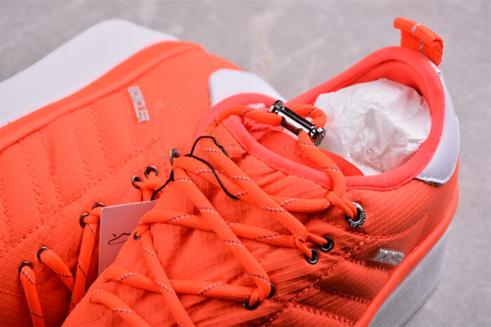 Moncler Emilien Sneakers in Orange crossreps