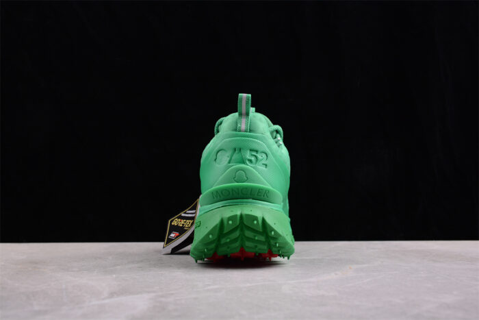 Moncler 1952 Trailgrip Sneakers in Green crossreps