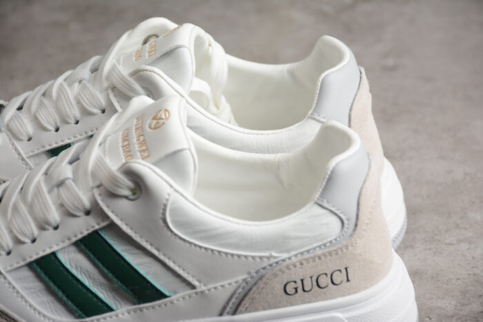 Gucci White and Beige Sneakers with Green Stripes crossreps