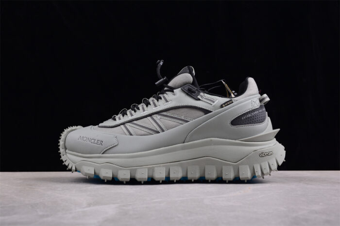 Moncler Trailgrip GTX Sneakers in Grey crossreps