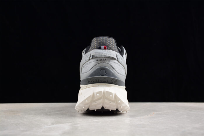 Moncler Trailgrip GTX - Gray and White crossreps