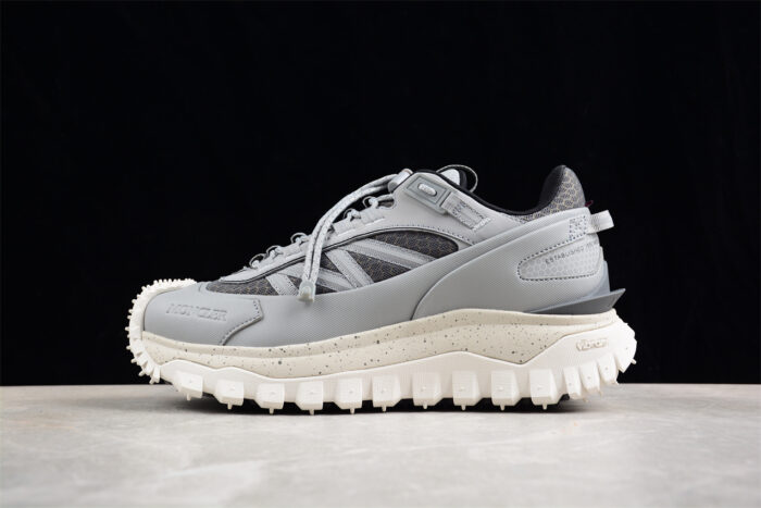 Moncler Trailgrip GTX - Gray and White crossreps