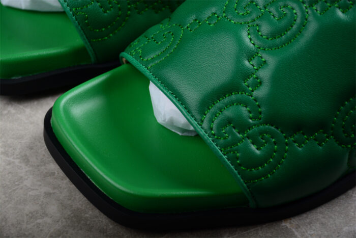 Gucci Green Leather Slide Sandals with Embossed Logo crossreps