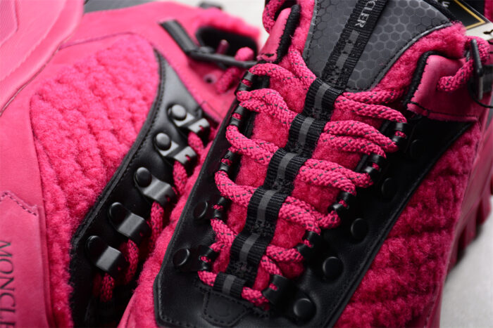 Moncler Trailgrip GTX - Pink and Black crossreps