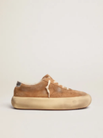 Space-Star shoes in tobacco-colored suede with shearling lining crossreps