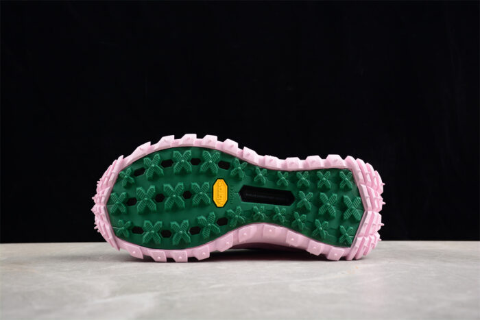 Moncler Trailgrip GTX - Green and Pink crossreps