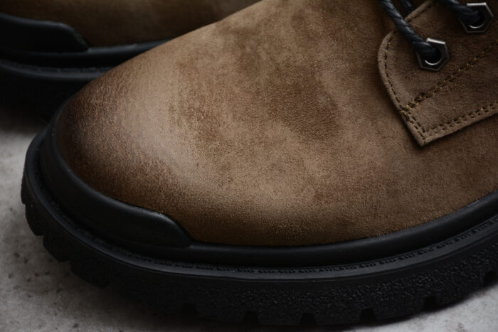 Gucci Brown Suede Ankle Boots with Side Zipper crossreps