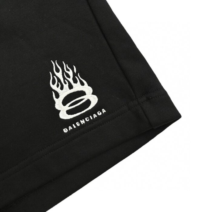 24ss Embroidery Flame Logo Short crossreps