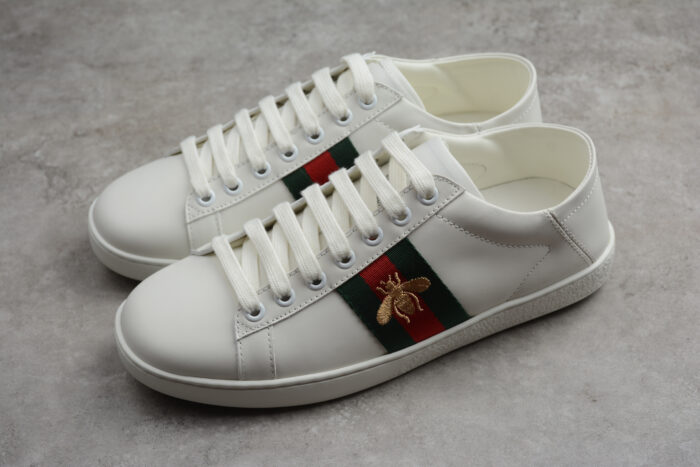 Gucci Ace Leather Sneaker with Green and Red Web crossreps