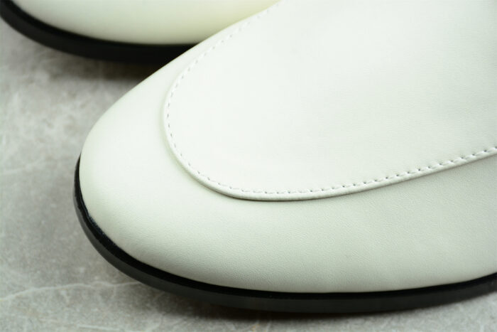 Gucci Princetown Leather Slipper White crossreps