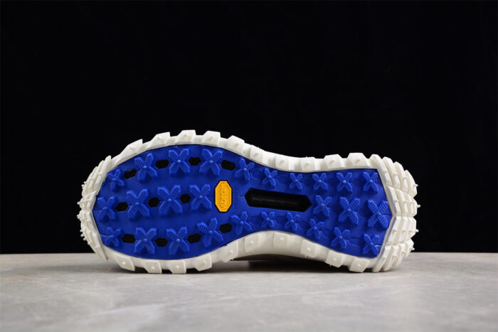 Moncler Trailgrip GTX - White crossreps