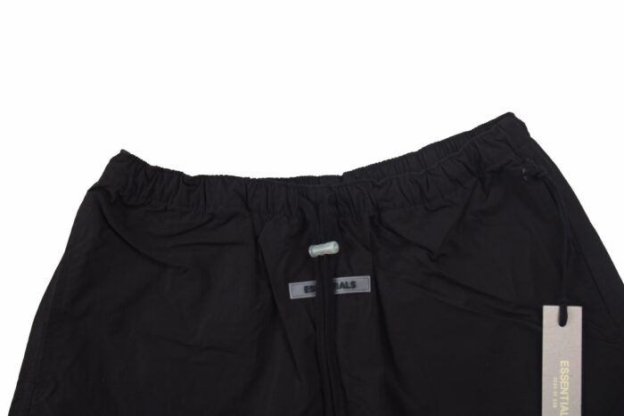 Essentials High Street 3M Reflective Logo Short crossreps