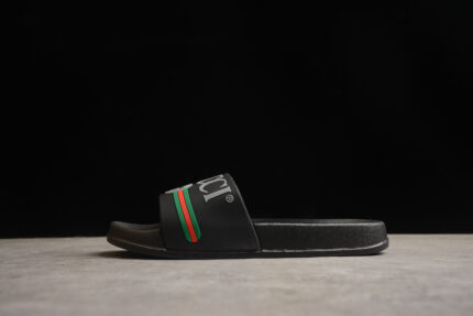 Gucci GG Slide Sandals - Black crossreps