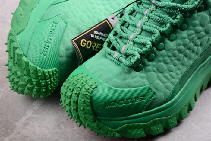 Moncler 1952 Trailgrip Sneakers in Green crossreps