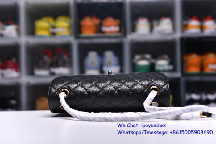 Chanel Chain Bag crossreps