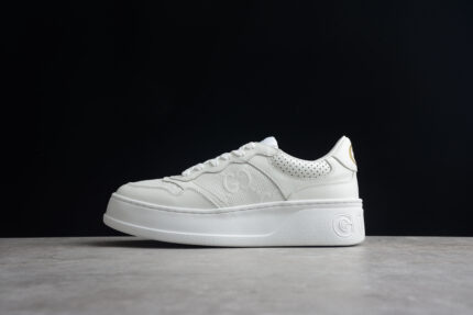 Gucci Rhyton Leather Sneaker in White crossreps