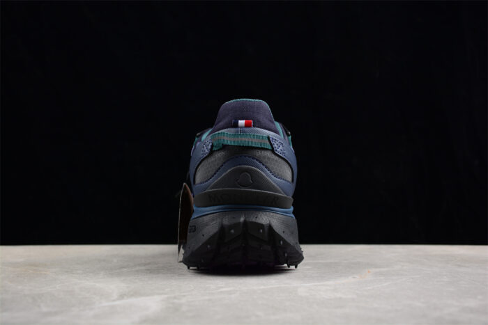 Moncler Trailgrip GTX - Navy and Black crossreps