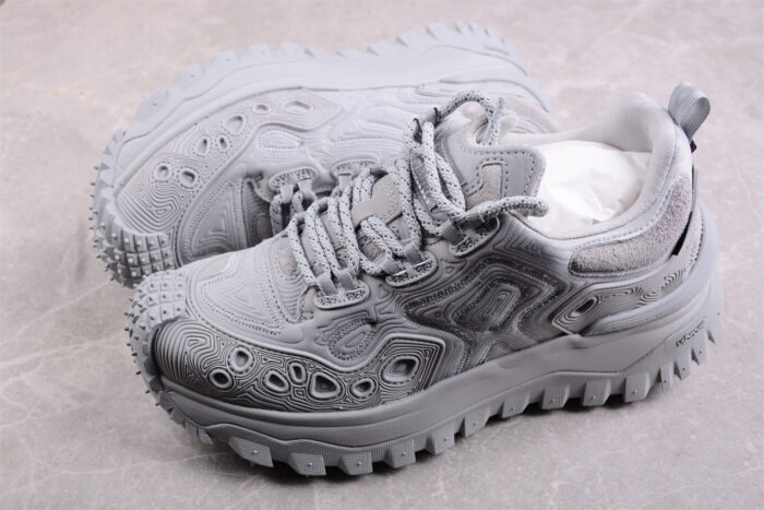 Moncler Trailgrip GTX Sneakers in Light Grey crossreps