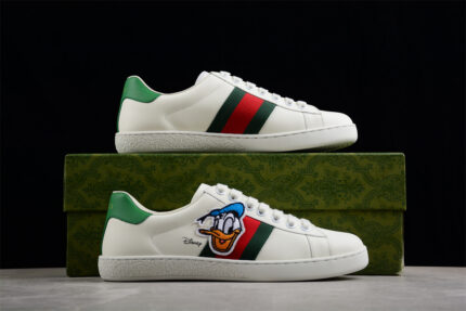 Gucci White Leather Sneakers with Donald Duck Embroidery and Web Stripe crossreps