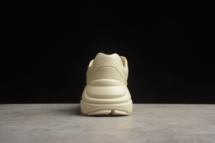 Gucci Rhyton Sneakers - Beige crossreps