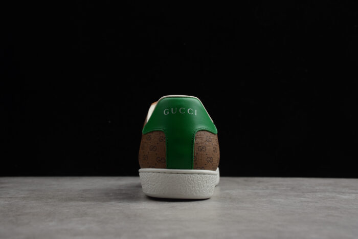 Gucci x Disney Ace Sneaker - Mickey Mouse Print crossreps