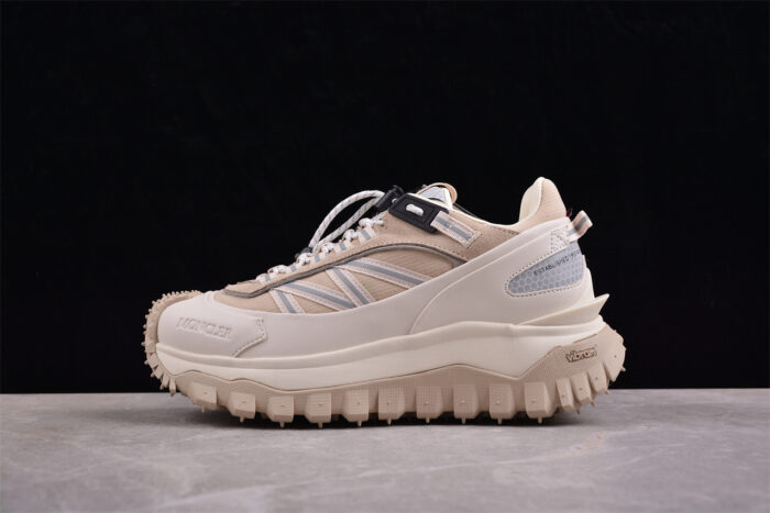 Moncler Trailgrip GTX Sneakers in Beige crossreps