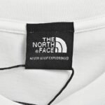 The North Face Scenery Logo T-Shirt crossreps