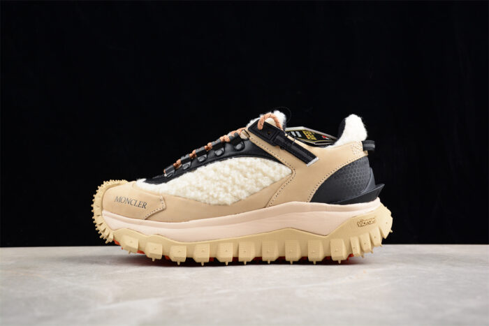 Moncler Trailgrip GTX - Beige and Black crossreps