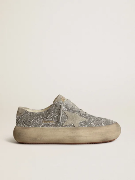 Space-Star shoes in silver glitter with ice-gray suede star and heel tab crossreps