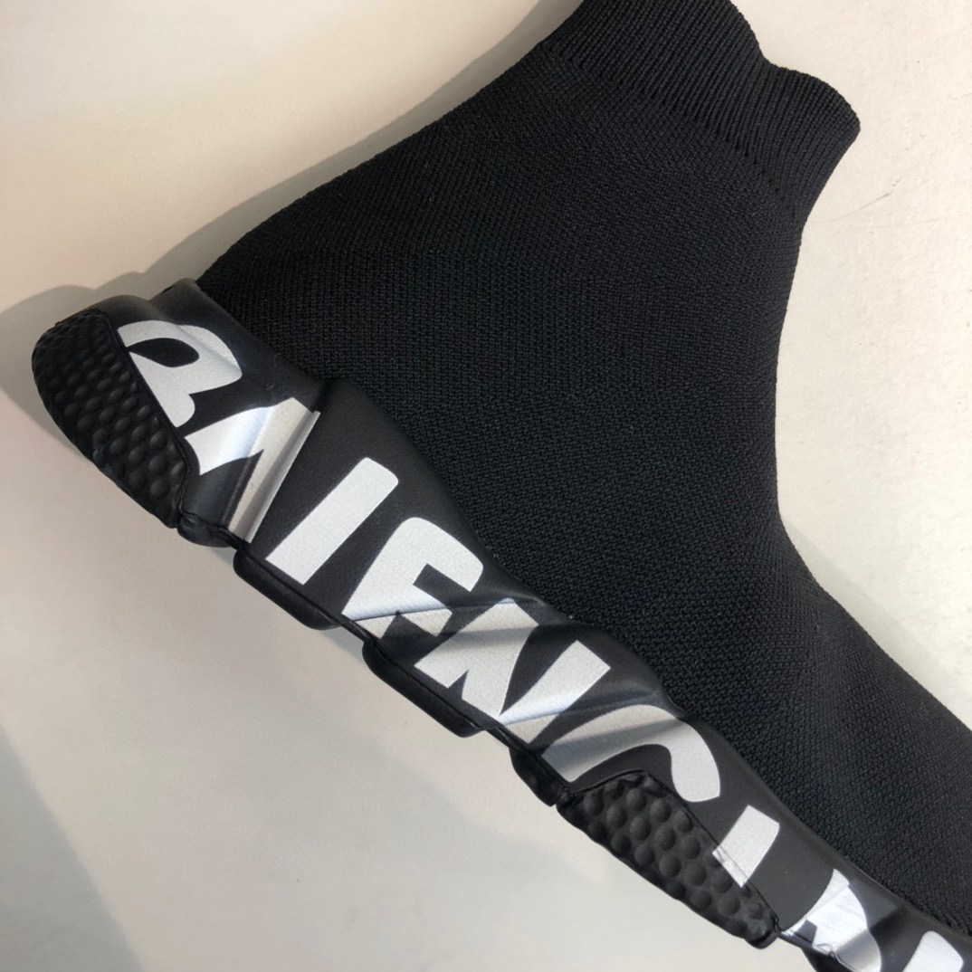 Balenciaga SPEED GRAFFITI SNEAKER