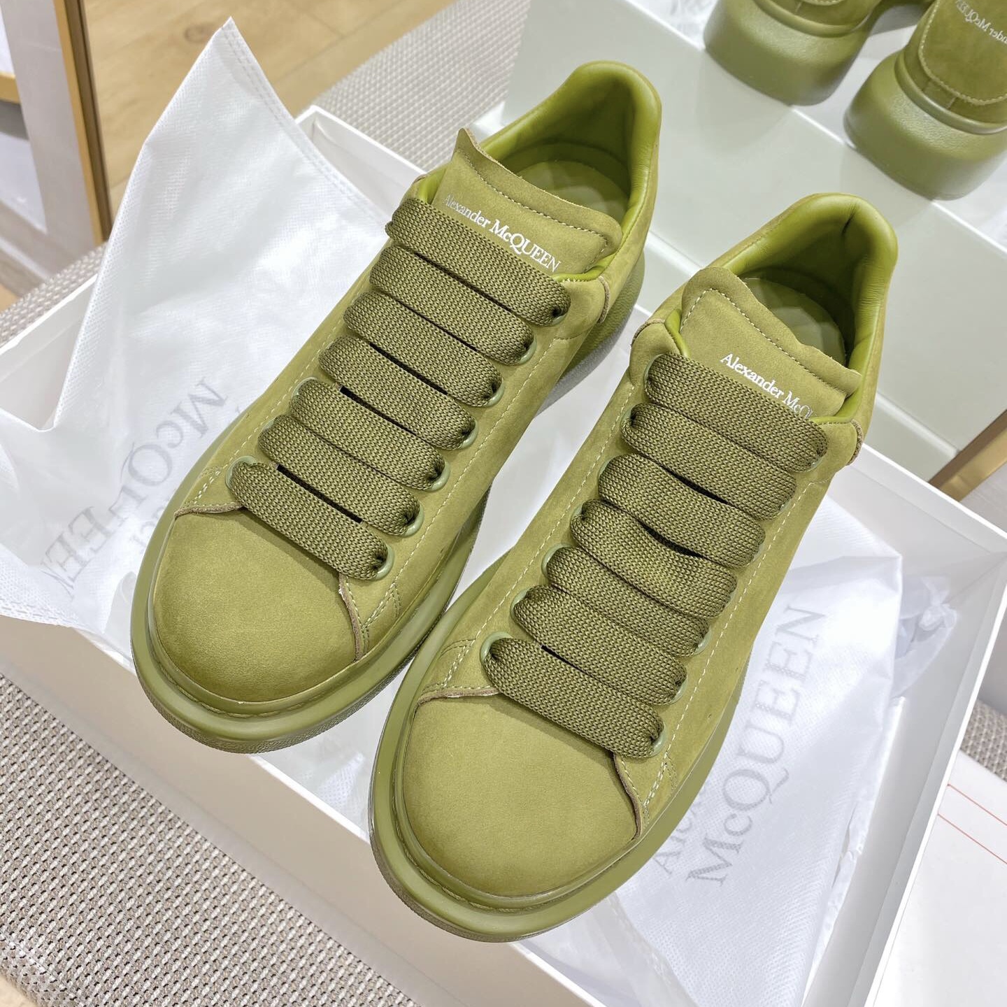 Alexander McQueen Oversized Sole Sneaker Green