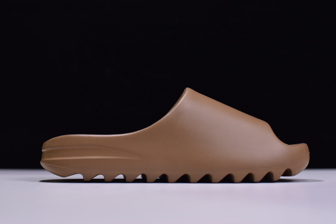 Yeezy Slide Core 2020
