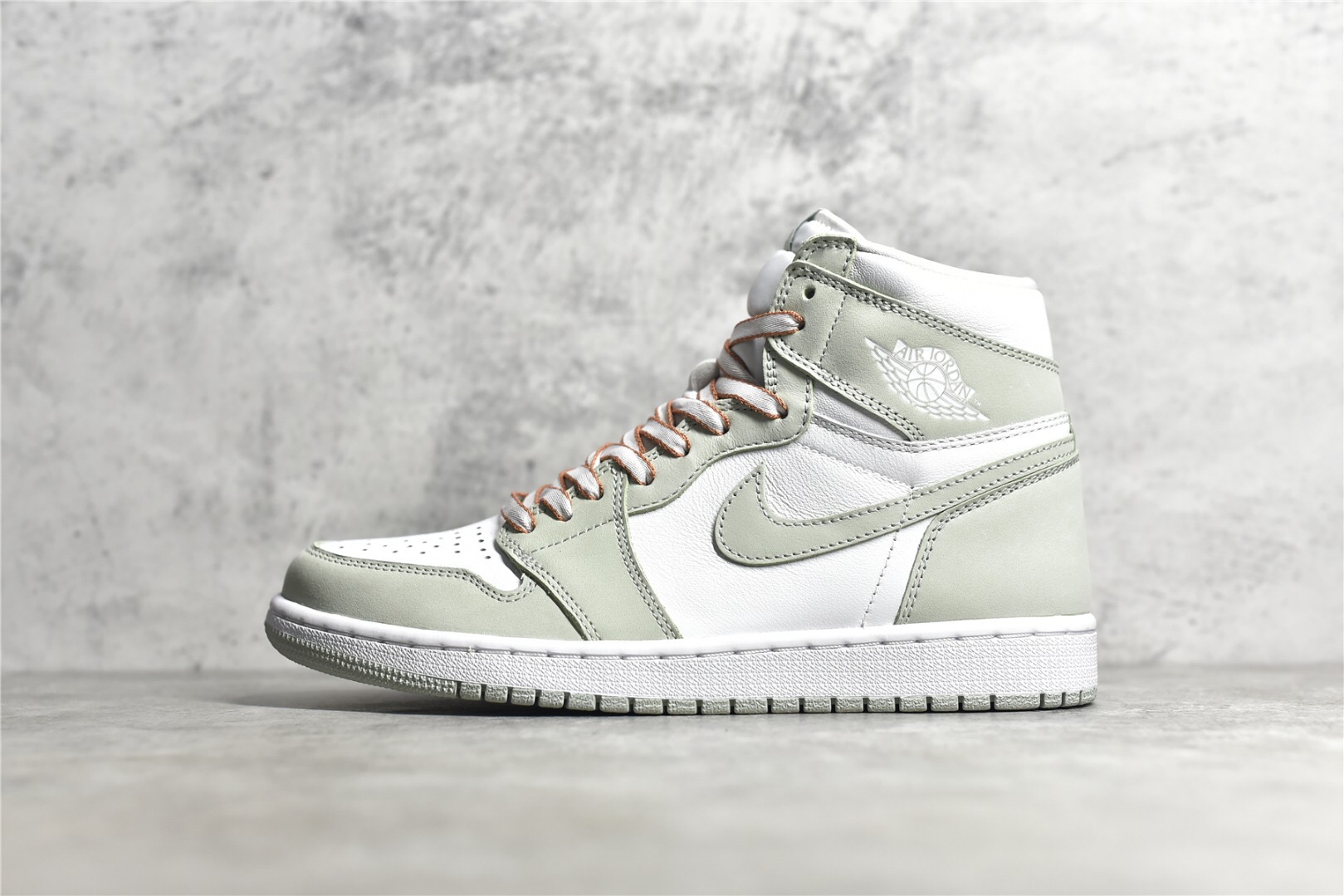 Air Jordan 1 High Seafoam