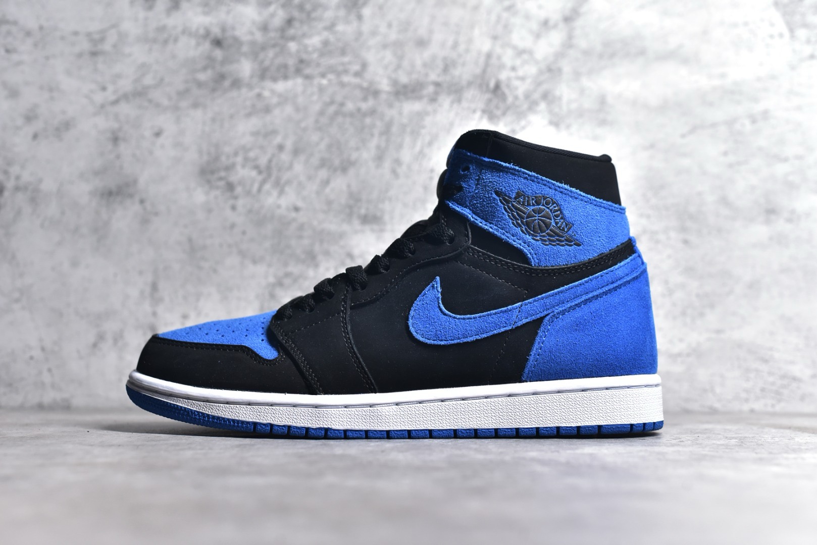 Air Jordan 1 High Royal Reimagined