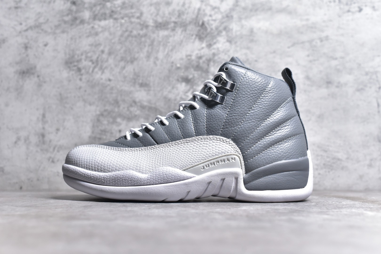 Jordan 12 Retro Stealth