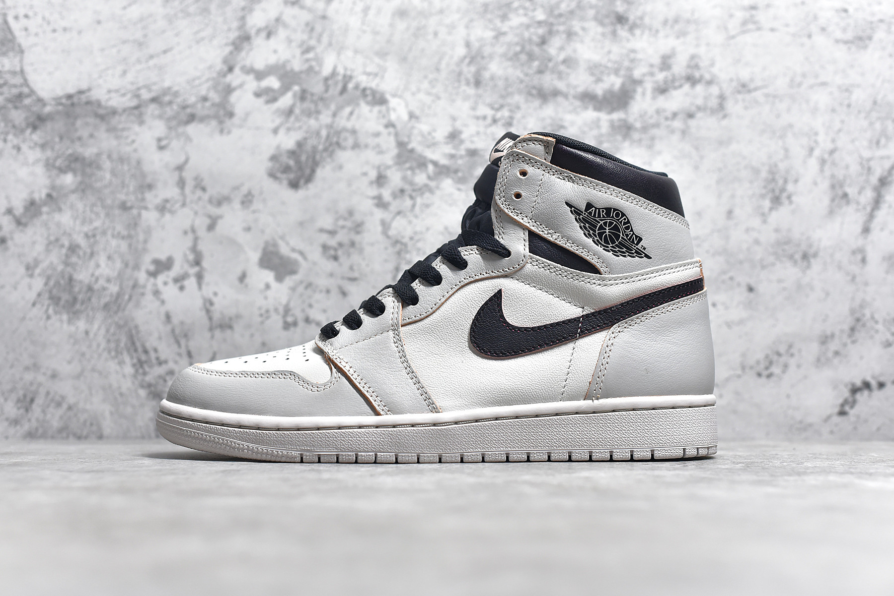 Air Jordan 1 High OG Defiant SB NYC to Paris