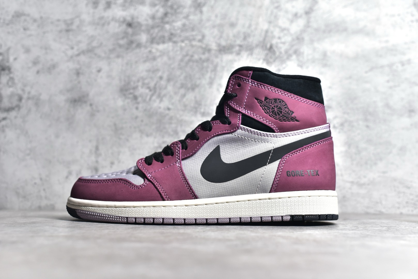 Air Jordan 1 High Element Gore-Tex Berry