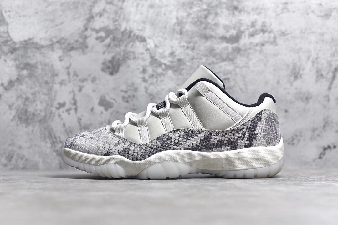 Jordan 11 Retro AJ11-White Snakeskin