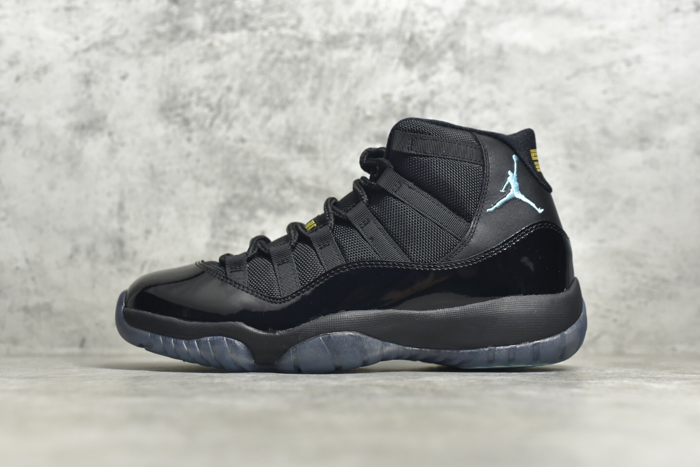 Jordan 11 Retro AJ11 - Gamma Blue