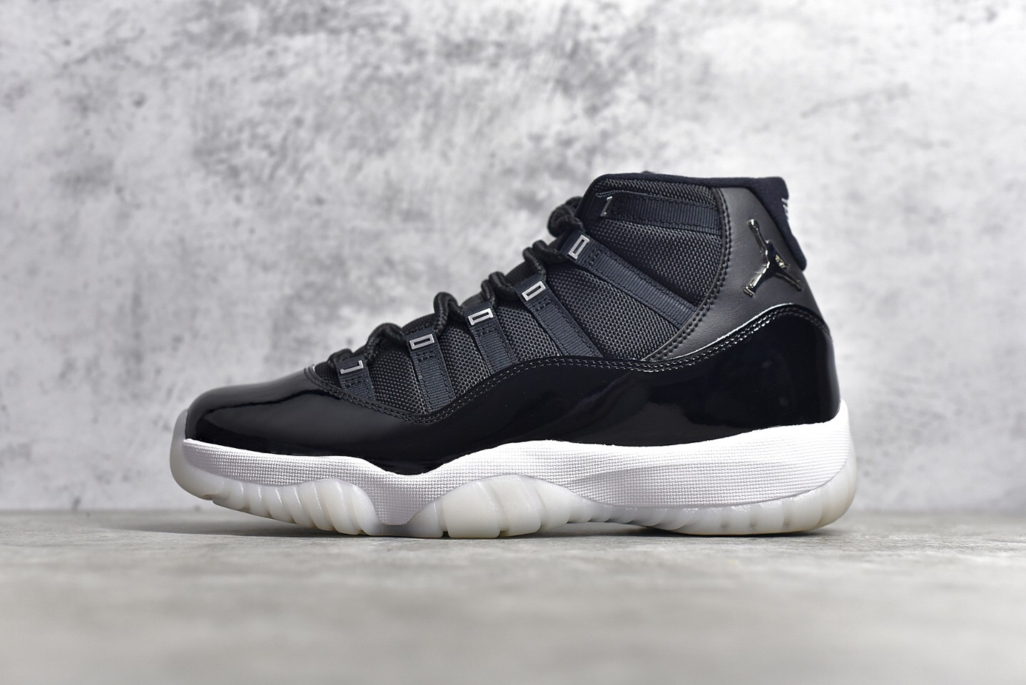 Jordan 11 Retro 25th Anniversary
